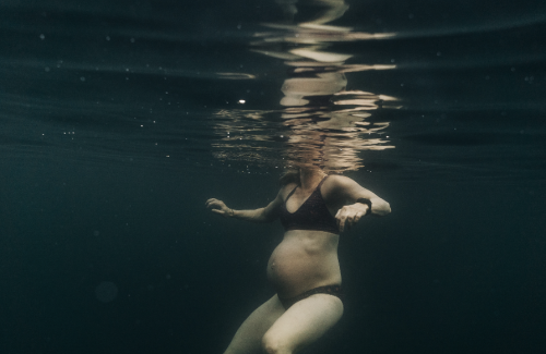 孕妇可以游泳吗？对宝宝有影响吗？